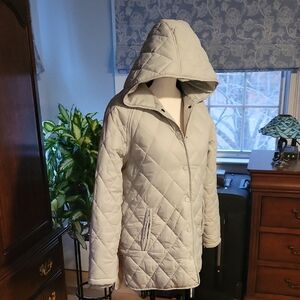 C&C California Women's Hooded Puffer Jacket - Light Gray. EUC